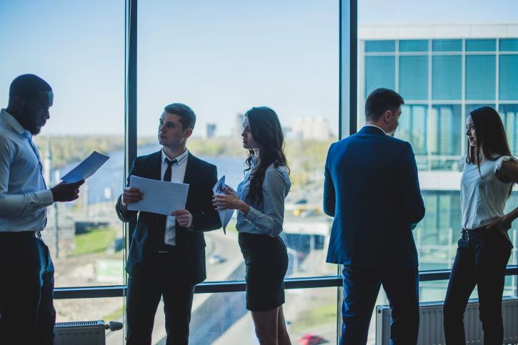 Business People 5_Compress_667.jpg